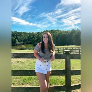 Meet your Posher, Mackenzie